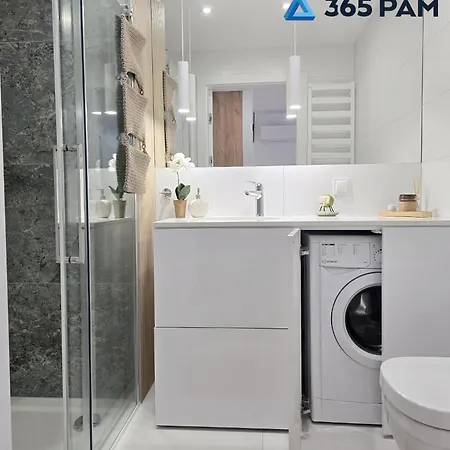 365pam - Oliwny Gaj Westin House - Parking, Basen, Jacuzzi, Sauna, Silownia, Plac Zabaw W Cenie Apartment